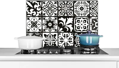 Obrázok produktu pre KitchenYeah® Splashback kitchen - Kuchynský splashback - Ochrana steny sporáka a drezu - Vzor - Čierny - Biely - Kvety - Abstraktný 60x40 - Alu-Dibond (alternatíva skleneného splashbacku) - Tepelne odolný - Tepelne odolný