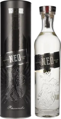 Produktbild von BACARDI FACUNDO Neo Rum 0,7l 40% Vol Alk Collection Sipping Rum Luxusedition