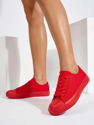 Produktbild von Rote Sneaker mit runder Kappe und flacher Sohle, Größe 33