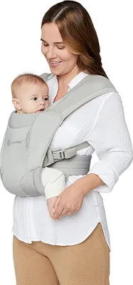 Produktbild von Ergobaby Embrace Neugeborenentrage Soft Air Mesh Soft Grey