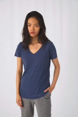 Produktbild von B&C TriBlend V-neck TEE / Woman