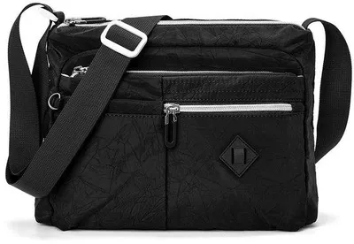 Image de Sac de voyage imperméable pour femmes, confortable et léger.