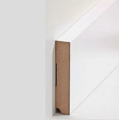 Produktbild von Sockelleiste MDF 19 x 96 x 2500 mm Weiß zum Kleben, Schrauben & Nageln MDF-Kern foliert Fußleiste by PROVISTON 62.5 Meter | 25 Stück