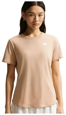 Obrázok produktu pre Tričko Nike Club Essentials pre Dámske