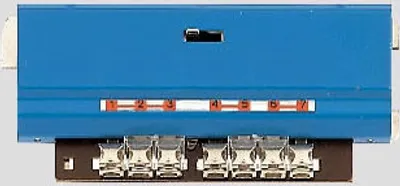 Produktbild von Märklin Universalfernschalter - Digital Decoder nach DCC - Junge/Mädchen - 15 Jahr(e) - Blau (8945)