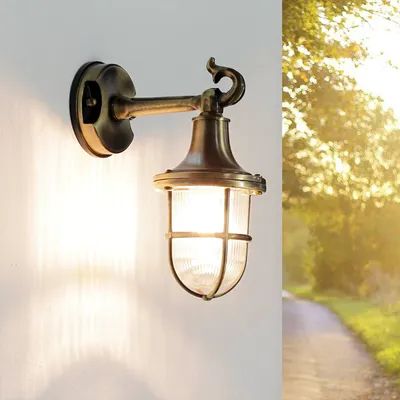 Produktbild von Premium Außenlampe Wand Messing echt rostfrei IP64 massiv Rillenglas Käfigschirm rustikale Wandleuchte Haus Balkon