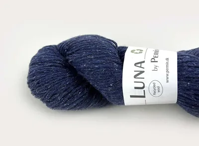 Zdjęcie produktu dla Luna by Permin – 100% wełna owcza z recyklingu (bez mulesingu i z certyfikatem Oeko-Tex) (05 granatowy)