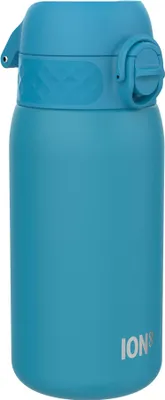 Produktbild von ion8 Kinder Trinkflasche, Edelstahl Leicht 400ml, Nicht Isoliert, Auslaufsicher, Einhandffnung, Sichere Verriegelung, Splmaschinenfest, Klappdeckel, Tragegriff, Leicht zu Reinigen, Blau