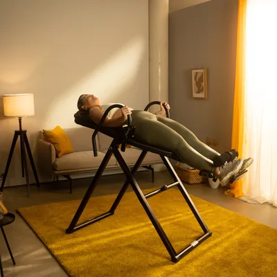 Produktbild von SportPlus I Inversionsbank I klappbar mit 5 Inversionswinkeln, Rückentrainer, Schwerkrafttrainer klappbar, Inversionstisch für Zuhause, SP-INV-1100-B