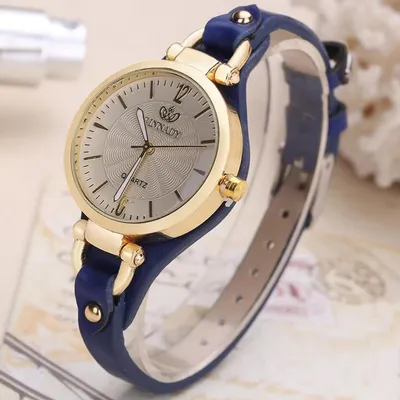 Produktbild von Elegante Damenuhr Brisia in Blau - Stil und Funktionalität vereint KP33550
