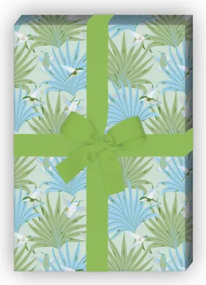 Produktbild von Tropisches Retro Geschenkpapier mit Palmwedeln & Kolibris, hellblau - G11586, 32 x 48cm