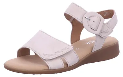 Productafbeelding van Gabor sandalen, model 42235-4, 42235-4.5, 42235-5.5, 42235-6, 42235-6.5, 42235-7, 42235-8, kleur: eikenhout (GAB-82-802)