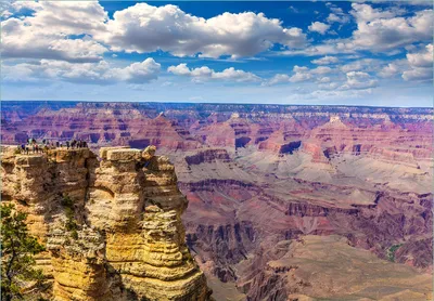 Produktbild von Wallario Fototapete Vliestapete, seidenmatte Oberfläche, einfache Verarbeitung, Größe 300 x 210 cm, Motiv Felsenschlucht im Grand Canyon Park Arizona
