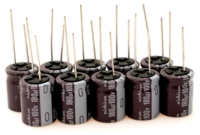 Produktbild von 10x Kondensator 180µF 100V Radial Cap Alum Elko UHE2A181MHD6 NICHICON #706652