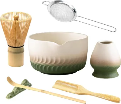 Produktbild von Traditionelles Matcha-Set mit Bambusbesen, Teeschale, Sieb, Teelöffel, Besenhalter & Löffelhalter, Geschenkidee Grün
