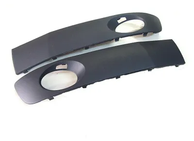 Immagine prodotto di Set di griglie per fari antinebbia sinistro + destro per Volkswagen Transporter T6 (VW T6) dal 2010 in poi