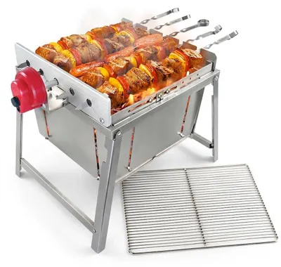 Produktbild von RAMBO ToGo Grill-Set aus Edelstahl mit Motor, klappbarer Holzkohlegrill mit Grillrost, 6 Spießen, Powerbank und Tragetaschen
