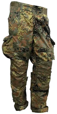Produktbild von Uni Combat Pants mit Camouflage-Druck