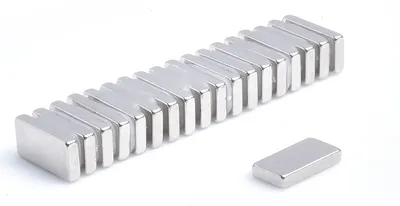 Obrázok produktu pre Neodymové magnety 12 x 6 x 2 mm N38 blokové puzdro - 5 kusov, extrémne silné, magnetické tabule, chladničky, tabule, DIY