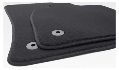 Produktbild von Fußmatten für Seat Leon 3 und 4 (alle) Veloursmatten Automatten in Originalqualität Schwarz 2-teilig Vorn