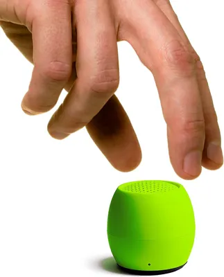 Imagen del producto de Mini altavoz Bluetooth para exteriores, con IPX6 y 5 horas de autonomía, altavoz mini inalámbrico con micrófono y función de selfie, ideal para viajes