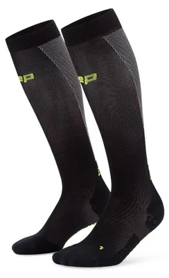 Zdjęcie produktu dla Męskie długie skarpety kompresyjne sportowe CEP Core Run Ultralight czarne