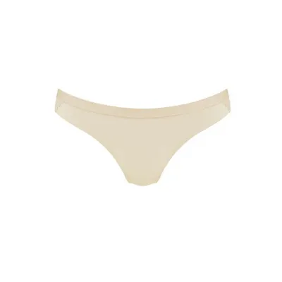 Produktbild von Damen-Slips in Vanille, Aura Spotlight Triumph String-Spitzenslips, Größe 36