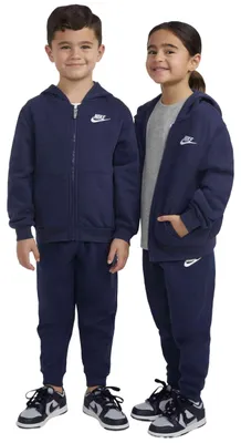 Imagen del producto de Sudadera con capucha Nike Club Fleece "Midnight Navy" para Niños