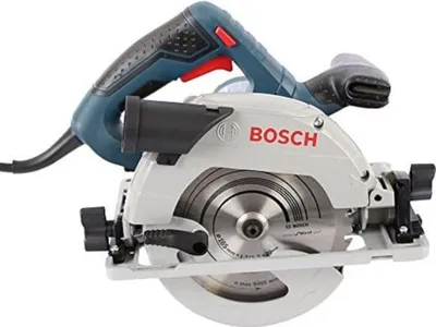 Immagine prodotto di Bosch Professional GKS 55+ GCE Circular Saw - 1350 W - 63 mm Cutting Capacity - 0601682100