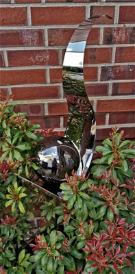 Produktbild von Skulptur Flame Edelstahl schwarz poliert 146 cm Gartenstecker Beetstecker Rosenkugel