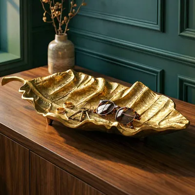 Zdjęcie produktu dla WOHNLING Miska dekoracyjna „Liść” – aluminiowa, złota, 67 cm – dekoracja stołowa, metalowa, do salonu, akcesoria do domu, metalowa miska, dekoracja, długa miska aluminiowa, ręcznie robiona
