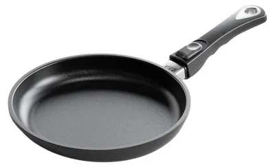 Zwenkpan Ø 24 cm, Höhe 4 cm, abnehmbarer Griff, Aluminium