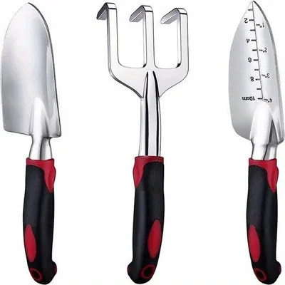 Obrázok produktu pre Sada záhradného náradia s tromi nástrojmi – vyrobená z odolnej hliníkovej zliatiny s ergonomickými, protišmykovými rukoväťami, obsahuje lopatku, záhradný vozík a metlu pre pohodlné záhradníčenie.