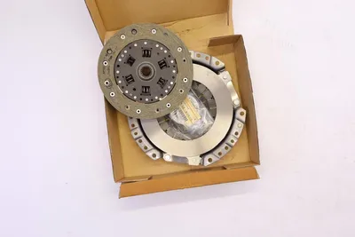 Produktbild von Original OE NISSAN Kupplungssatz 3000172J25