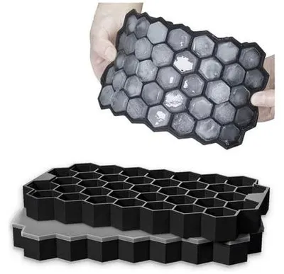 Immagine prodotto di Set stampi per cubetti di ghiaccio in silicone, 2 pezzi, 37 scomparti, nero, senza BPA