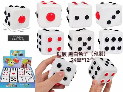 Immagine prodotto di Dadi in silicone 6x6x6cm (12pz)