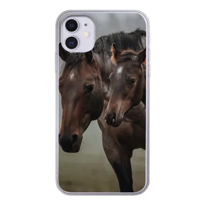 Produktbild von MuchoWow® Handyhülle Schutzhülle Hülle für iPhone 11 Pferde - Nebel - Landschaft Silikon Softcase Handy Hülle - Handytasche