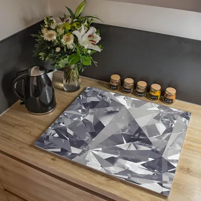 Produktbild von banjado Herdabdeckplatte einteilig 60x52cm groß mit Gummi Abstandshalter, ESG Sicherheitsglas mit Motiv Facetten Monochrome [HAP1 11327]