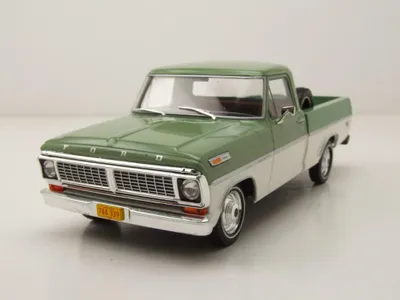 Produktbild von Whitebox 124252 Ford F-100 Pick Up 1970 grün weiß 1:24