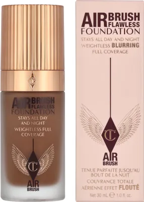 Produktbild von #15 Neutral Charlotte Tilbury Airbrush Flawless Stays All Day Foundation