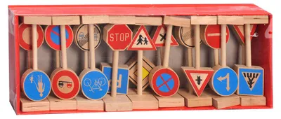 Produktbild von Playwood Holz Verkehrszeichen Spielzeug - 18-teilig - Lernspielzeug