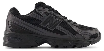 Image de New Balance 740, modèle noir intégral (taille enfant/adolescent) - Pointure européenne 38,5
