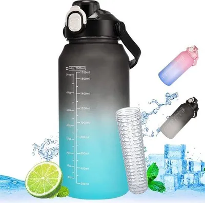 Produktbild von Famanu Sporttrinkflasche 2 l mit Zeitmarkierungen und Strohhalm - Schwarz-Blau