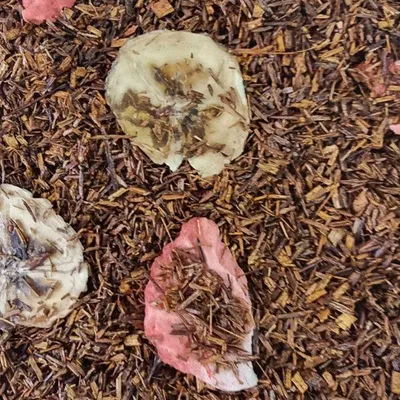 Produktbild von Banane Erdbeere Rooibos Tee Naturideen® 100g