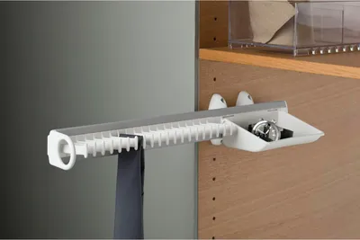 Zdjęcie produktu dla SERVETTO Self System wieszak na krawaty model B aluminium/plastik biały
