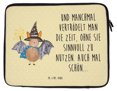 Produktbild von Mr. & Mrs. Panda Notebooktasche Fledermaus Zauberer 33 x 42 cm - Gelb Pastell - Geschenk, Laptop Tasche, Lustige Sprüche, Hülle, Notebook, Magier, Frauen, Laptoptasche