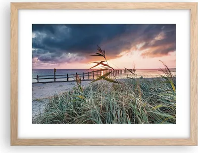 Produktbild von Gerahmtes Poster - Rahmen in heller Eiche - Strand Gras Horizont - 40x30 cm - Wand Bild - Wanddeko - Wandbilder - Kunstposter - Wandposter - Bilderrahmen - Bilder - Kunstdruck - P2NAA40x30-4625