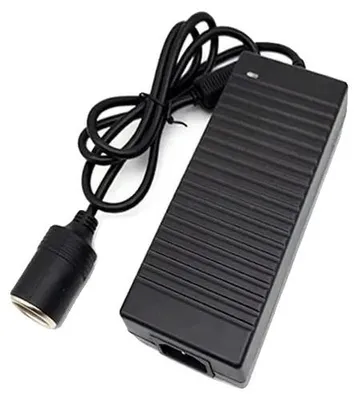 Obrázek produktu pro Měnič napětí, 220 V na 12 V, proud 10 A, výkon 120 W, kompaktní provedení, zásuvka do zapalovače cigaret