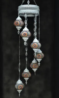 Image de Suspension en verre coloré avec mosaïque orientale, blanc crème, 7 boules, fabriquée à la main en Turquie