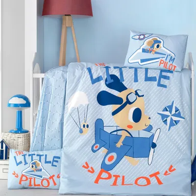 Produktbild von hausleben Victoria Home Baby Bettbezug 2-teiliges Kinder Bettwäsche, süße Tier- & Cartoon-Motive für Jungen & Mädchen, Bettbezug 100x135 cm, Kopfkissenbezug 40x60 cm, "Little Pilot"